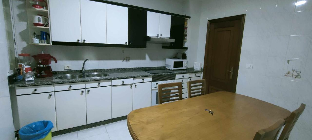 Apartamento De 4 Habitaciones En El Centro De Monforte มงฟอร์เต เด เลมอส ภายนอก รูปภาพ